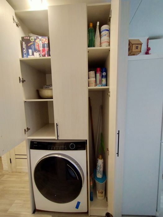 Мебель для ванной.прихожей