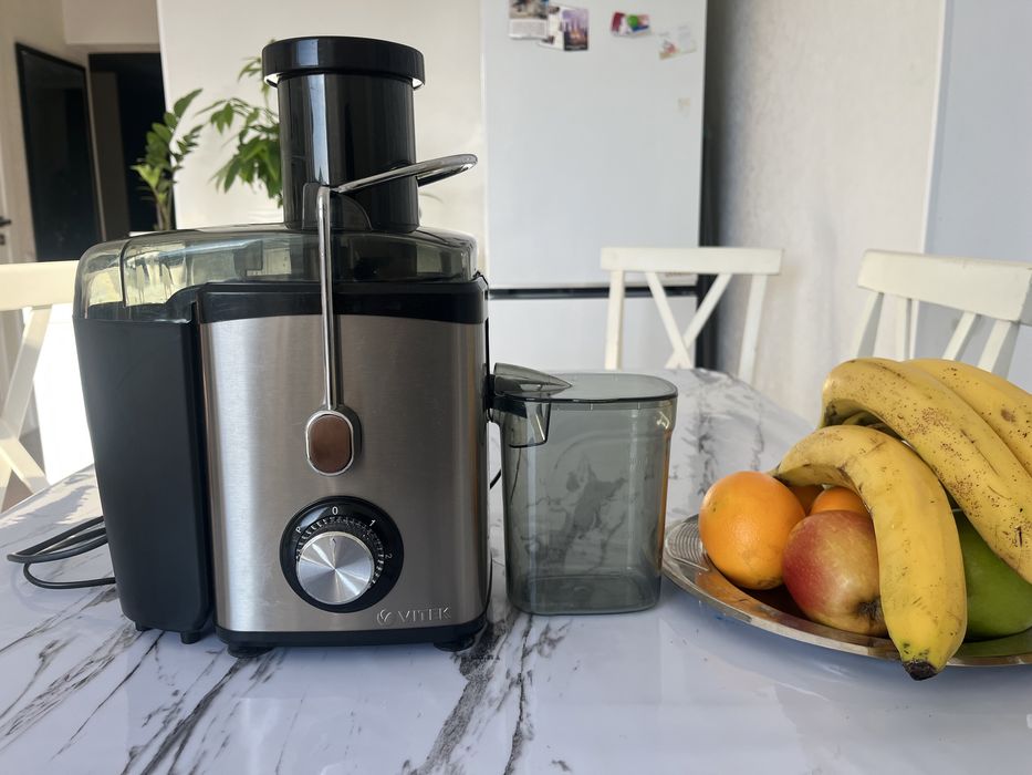 Продам соковыжималку VT-3653