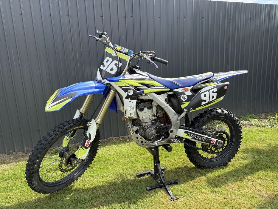 Yamaha yzf 250. 2012