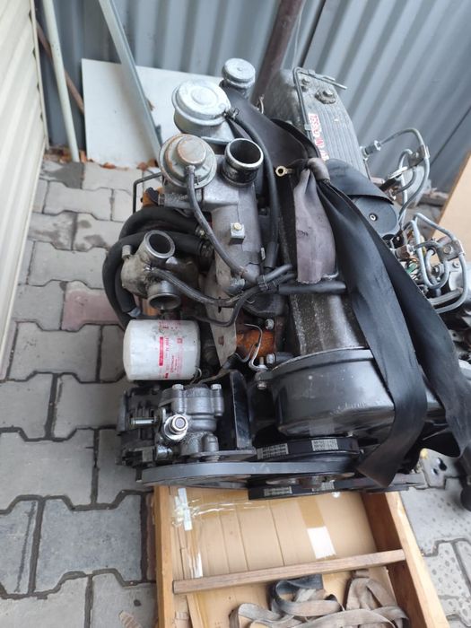 Двигатель Mitsubishi pajero