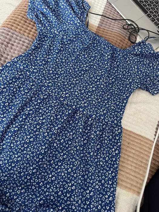 платье на лето для девочки. 12-10 лет. покупали в вайкики