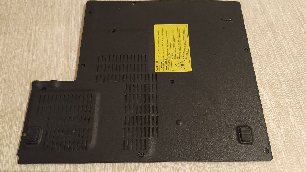 Dell Inspiron - матрица, панел, камера, панти, пластмаса