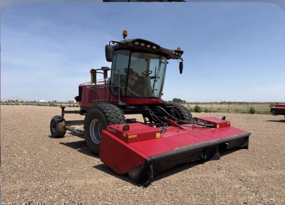 Самоходная косилка Massey Fergusson