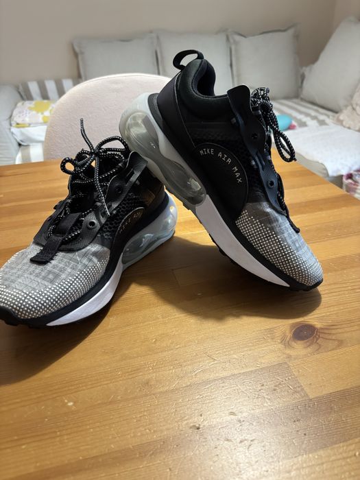 Дамски  маратонки NIKE