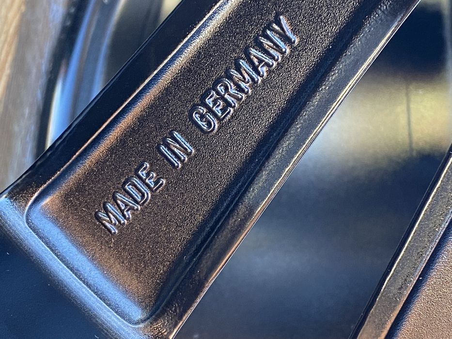 18 цола 5 х 112 мм Фолксваген Голф 6 , 7 , 8 VW Golf , Ауди , Сеат