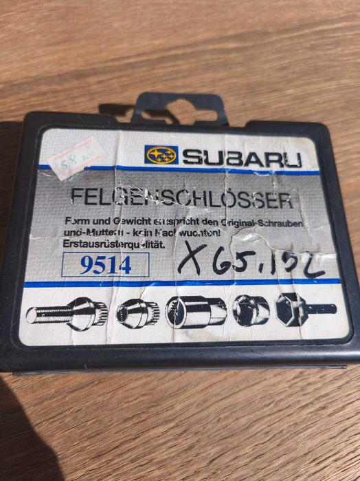 Секретни гайки различни видове - 25 Евро.