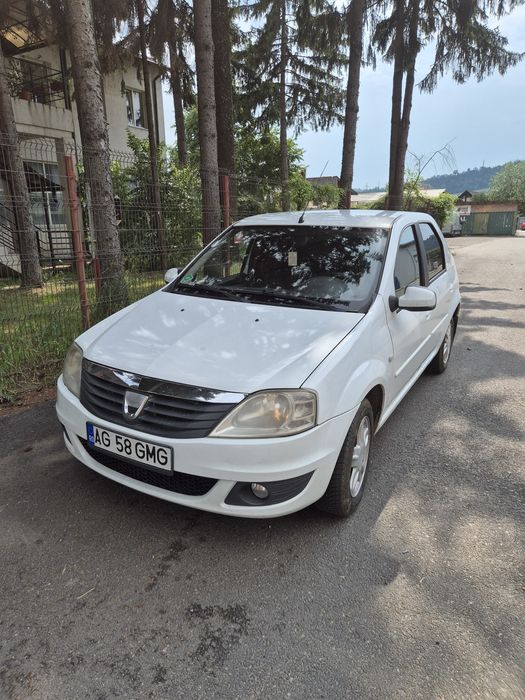 Vand Dacia Logan 2011 euro 5 , 1.2 Benzină + GPL
