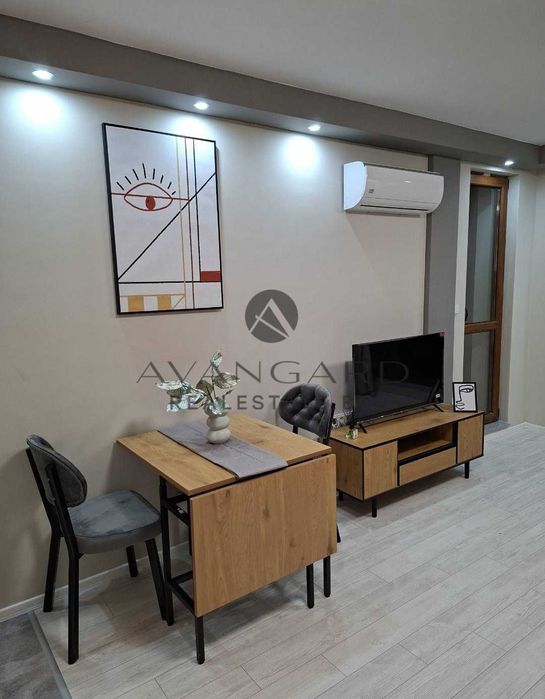 Продава се Двустаен апартамент в Пловдив, Кючук Париж - 65 кв.м за 1089 €/кв.м - Снимка #2