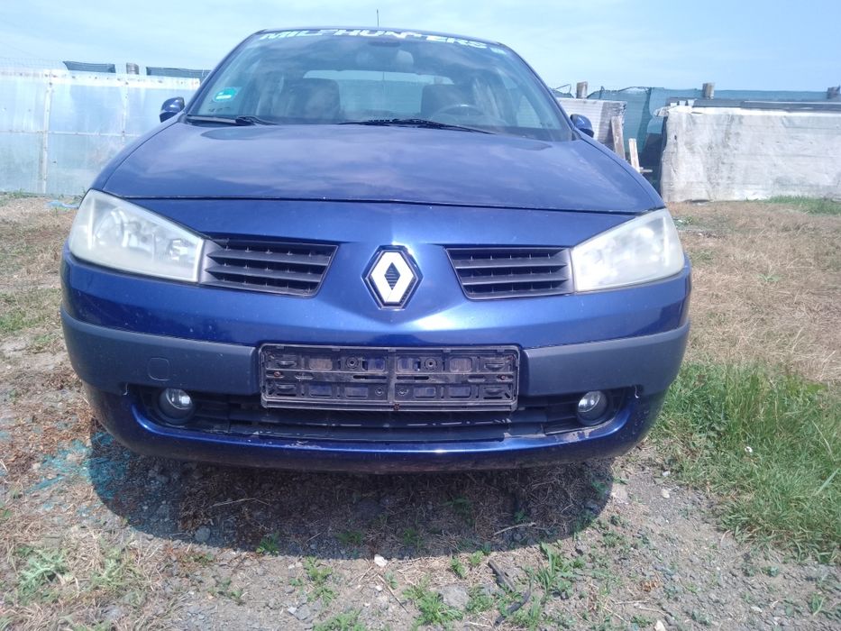 Dezmembrez Renault Megane Berlină  2 1.6 16V