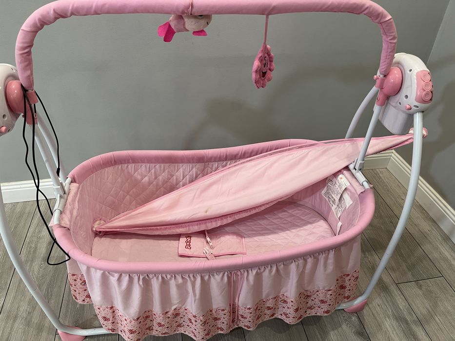 •	«Продаётся люлька-качеля»