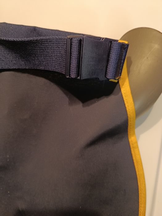 Сумка садовая с инструментами.