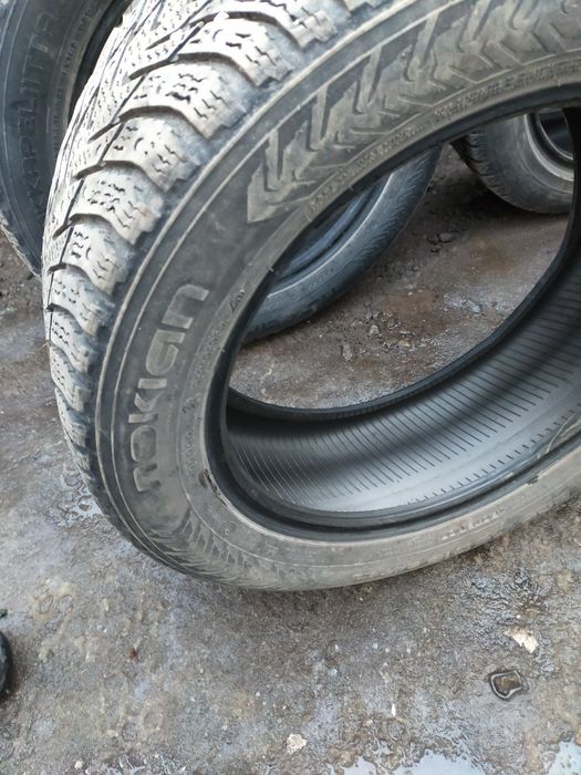 Продам зимние шины