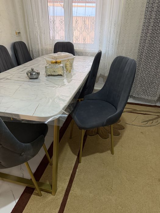 Стул со стульями