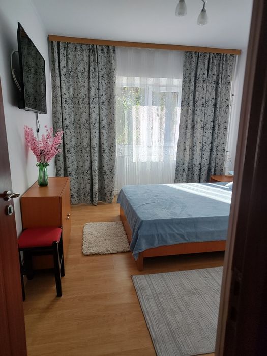 Închiriez ap. 2 camere Constanta Delfinariu