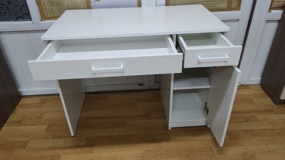 СТОЛ Письменный.