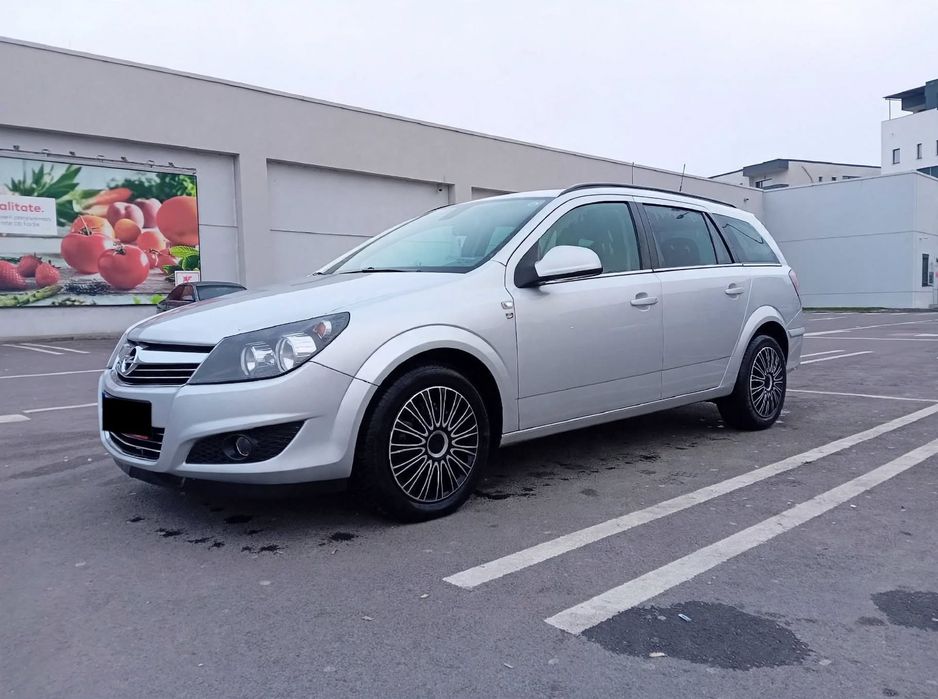 Opel Astra H, an 2010