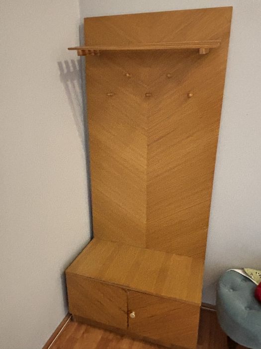 Vand dulap lemn, dimensiuni aprox: h 180 x l 130