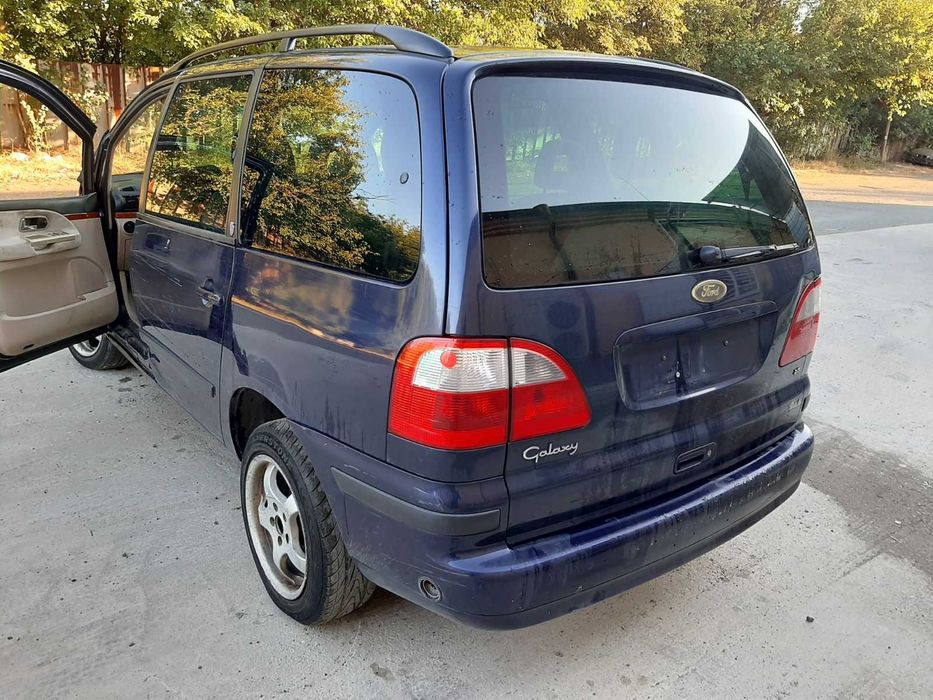 Ford Galaxy 2.3i 140к.с