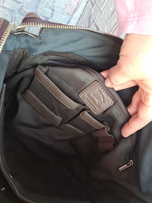 мъжка чанта Burberry,кафява карирана чанта-естествена кожа