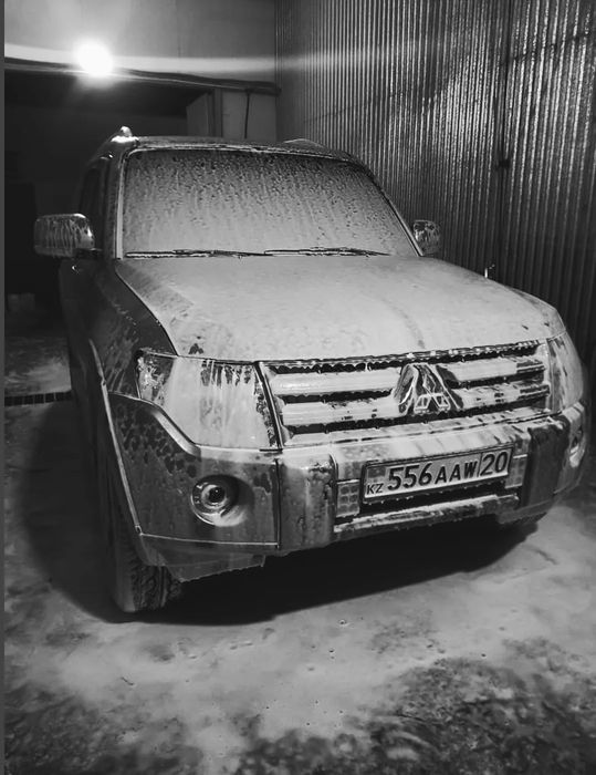 Mitsubishi Pajero 4