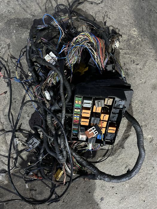 Запчасти для bmw e34