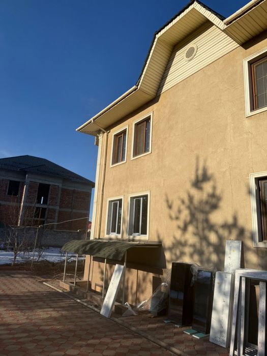 Окна, оконные рамы подоконник