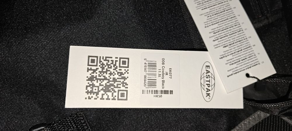 В продаже сумка Eastpak delegated 077