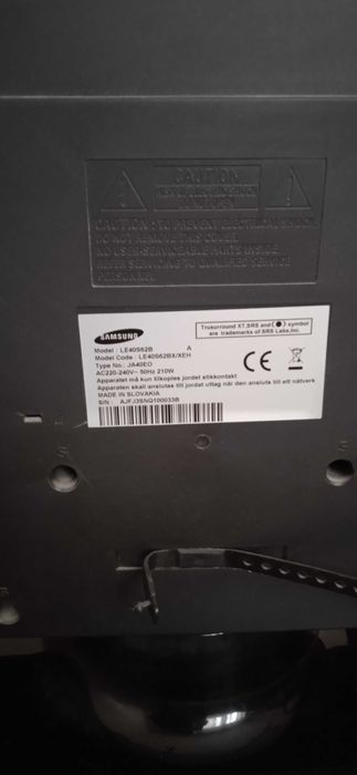 Продавам TVсамсунг плазма работещ с дистанционо