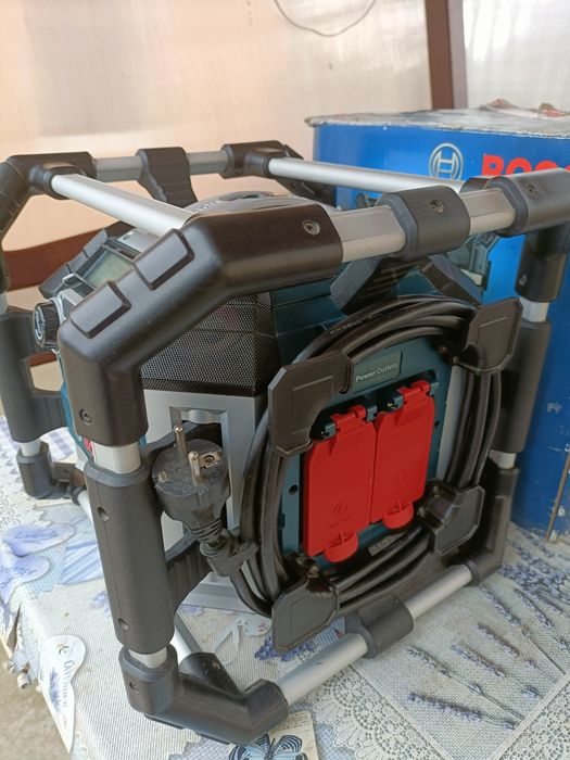 Radio șantier BOSCH GML 50 cu telecomandă