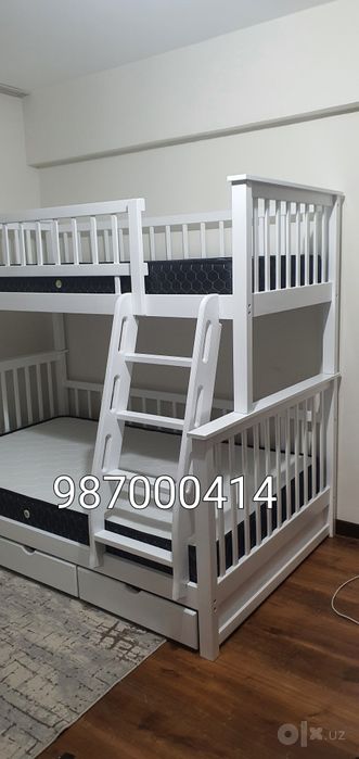 Двухьярусная кроватиь