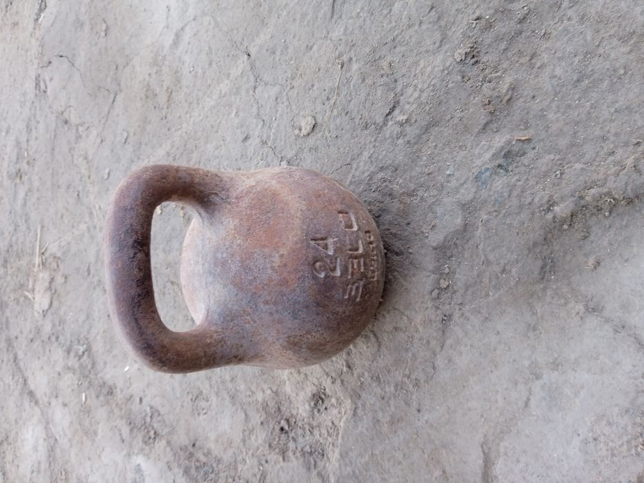 Gantel sotiladi 24 kg