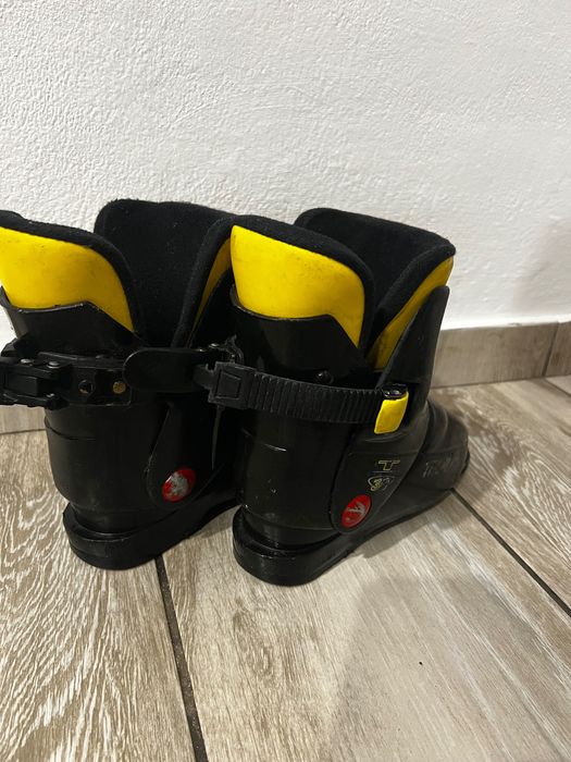 Clăpari copii mărimea 32/33