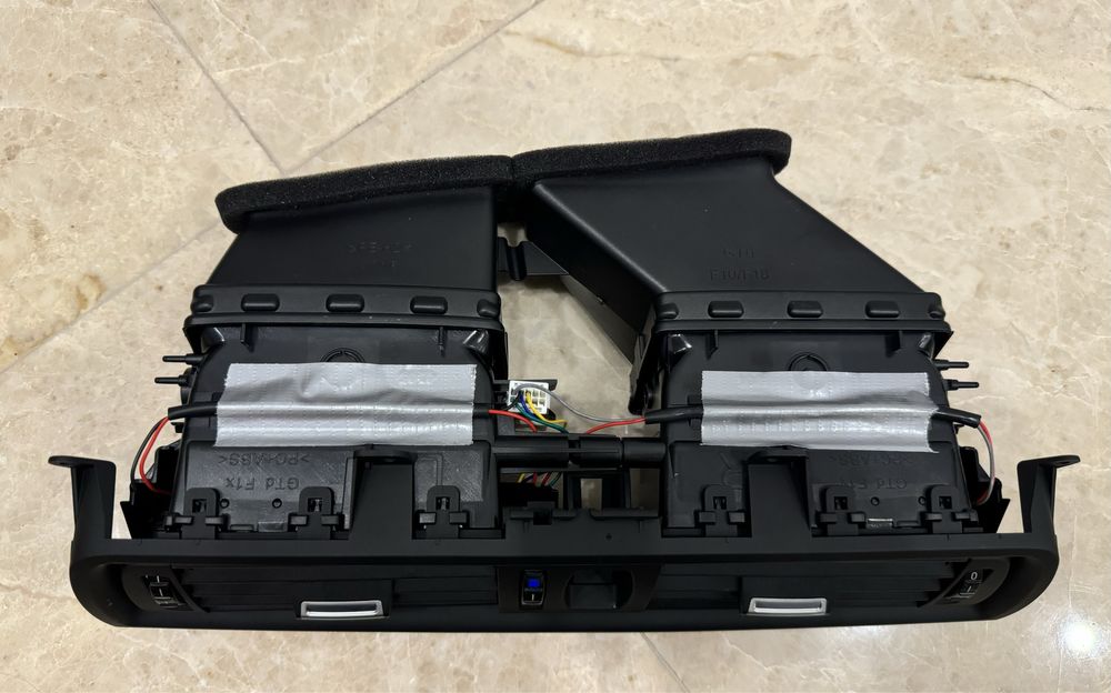 Grila ventilatie aer centru bord AC Clima Bmw Seria 5 f10 f11 completa