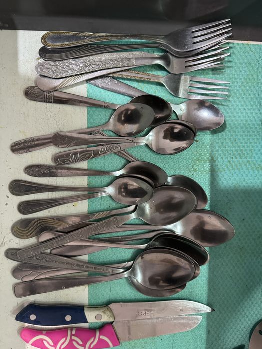 Столовые приборы