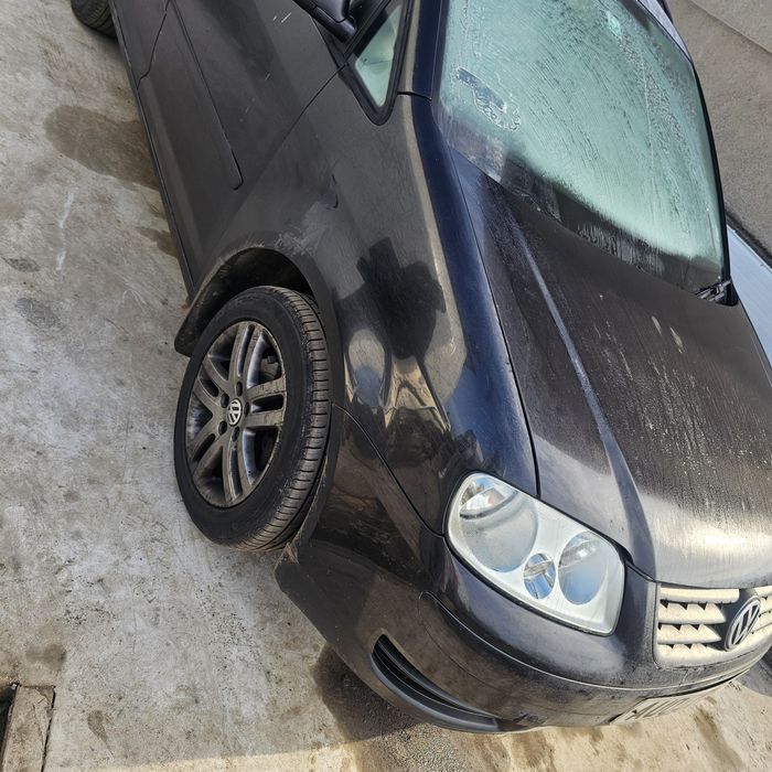 VW Touran 1.9TDI 105kc BKC
НА ЧАСТИ САМО!