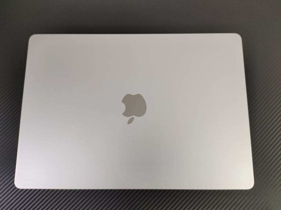 MacBook Air 15" M3, 16/512 ГБ