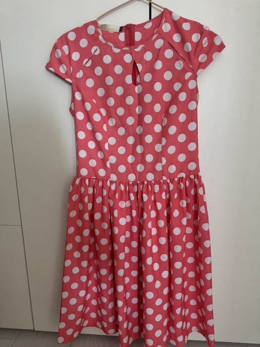 Продам платье 50размер