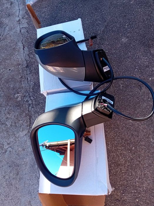 Огледало Пежо 207