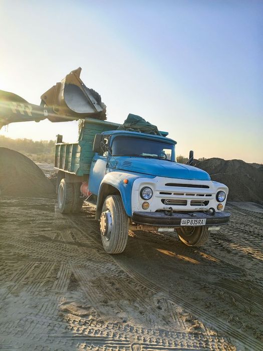 Самасвал ЗИЛ сотилади Урал матор