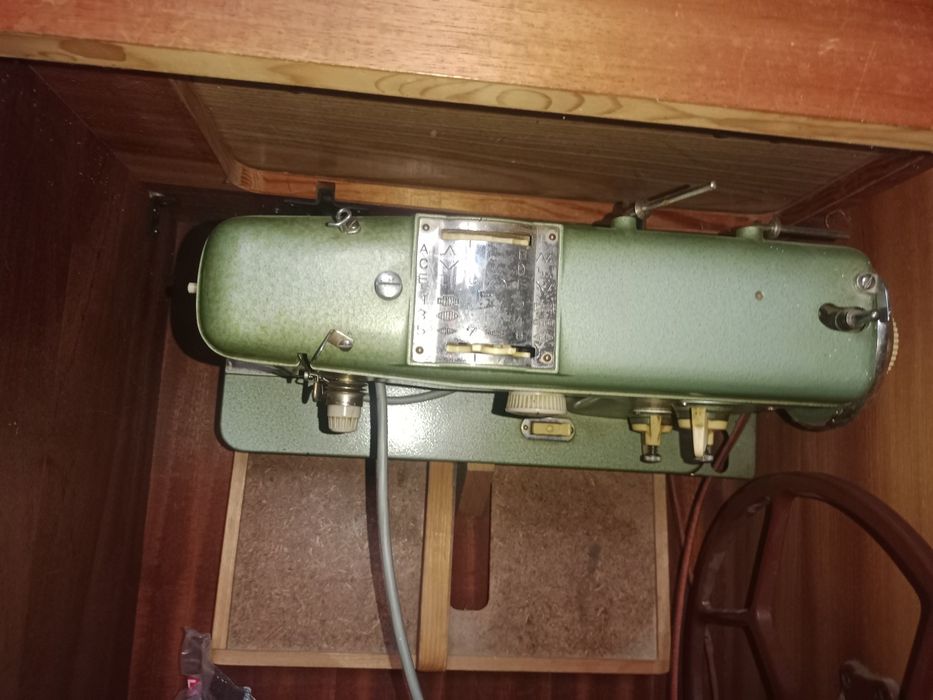 Есык тігін машинасы