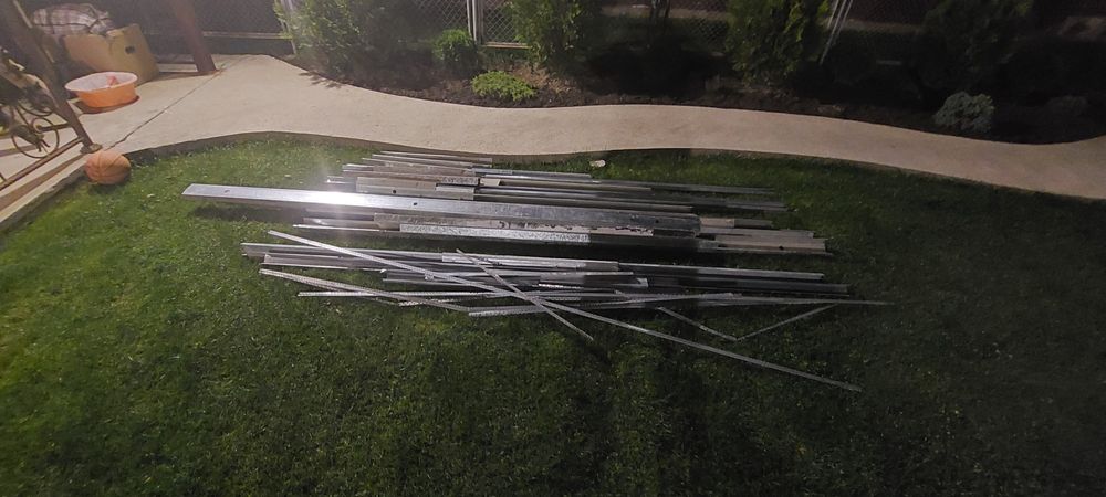 Профиля разные осталось после сьройтельства