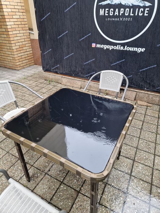 Продам стулья и стульчики