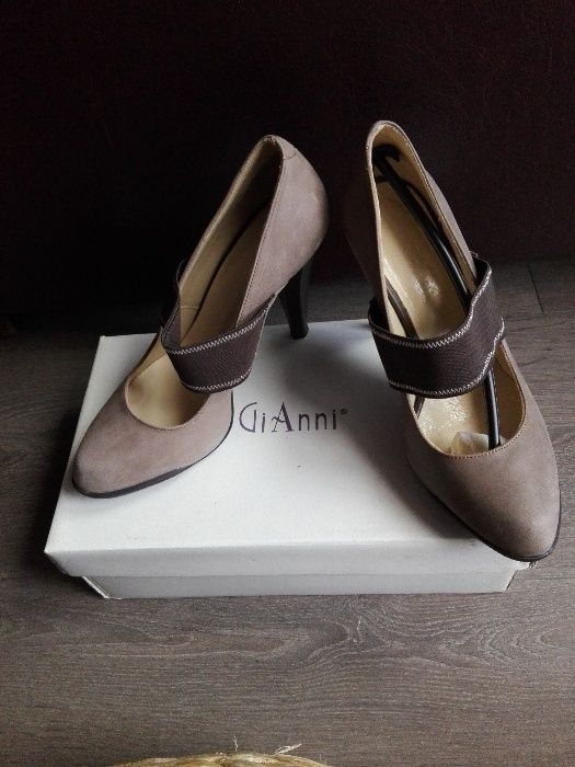 Обувки с пайети Friis&Company