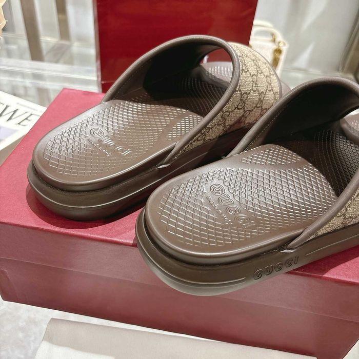 Papuci / Slapi Gucci Calitate Premium