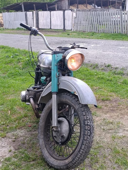 Продам мотоцикл Урал