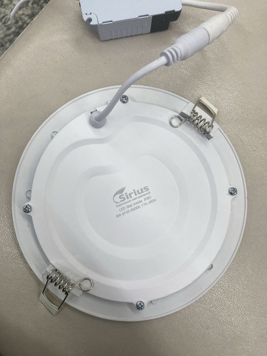 Светильники потолочные на 9 w