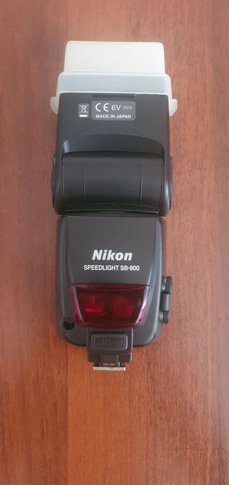 Профессиональная вспышка Nikon Speedlight SB-800