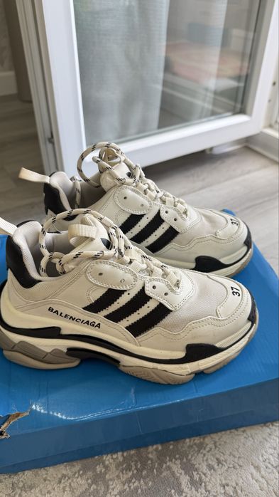 Продам кроссовки оригинал