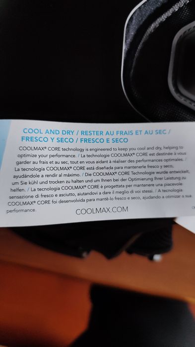 Нова каска за ски и сноуборд UVEX