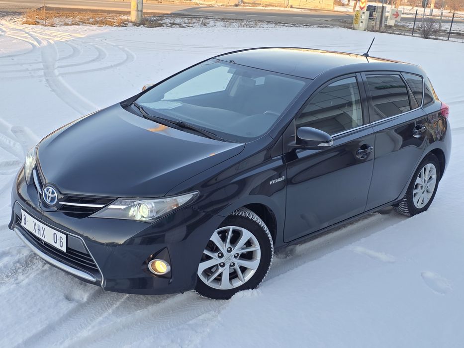 Toyota Auris Hybrid 2015 xenon navi Trapa clima Camera Import Olanda